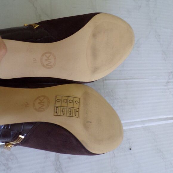 Michael Kors suede ankle booties 7 - Picture 8 of 10